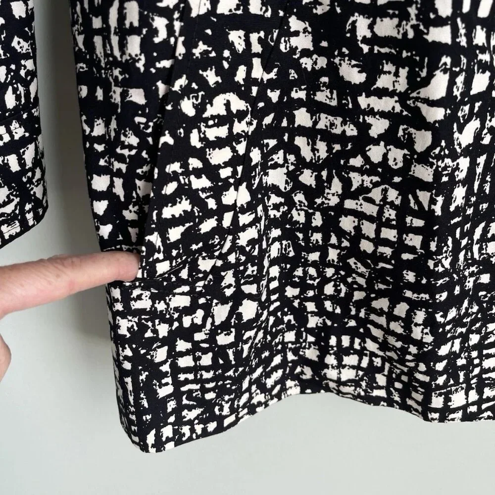 Lafayette 148 Black White Print 3/4 Sleeve Belted Jacket - Picture 5 of 8